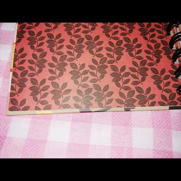 Give Thanks Gratitude Journal - Picture 5 of 12